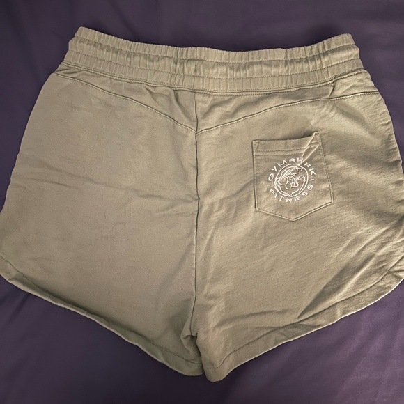 Gymshark legacy shorts - Picture 3 of 5